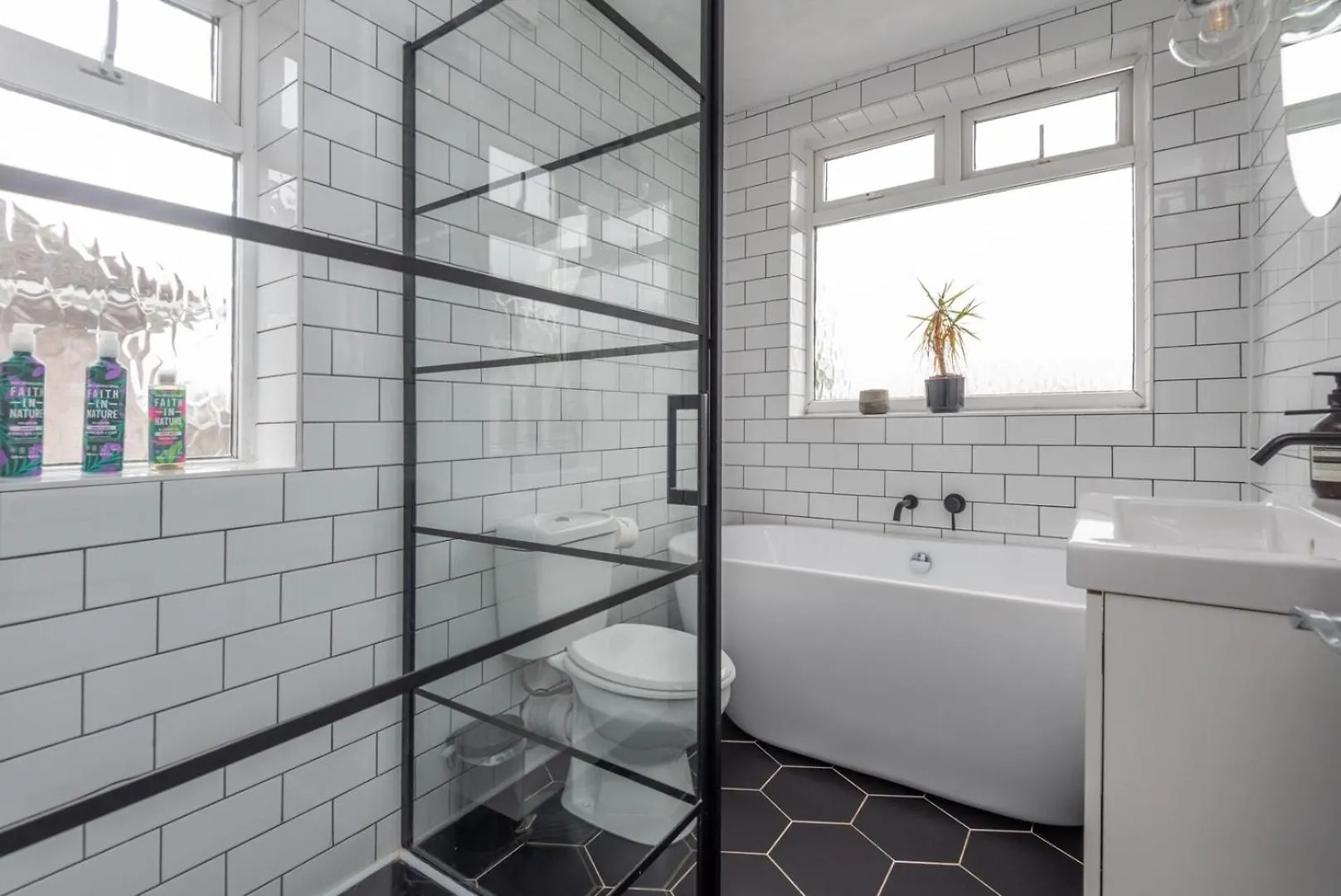 Modern 3B Home With Garden In Eltham, Лондон Великобритания